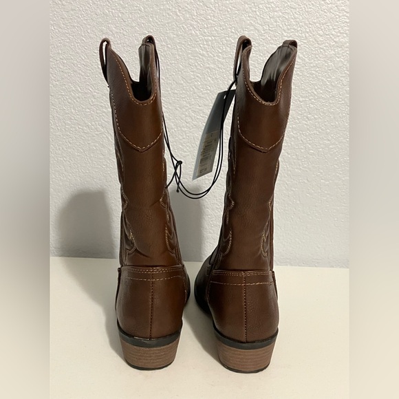 NWT Children’s Brown Western Cowboy Boots Size 2 - Picture 4 of 4